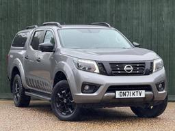 Nissan Navara 2.3 dCi N-Guard Auto 4WD Euro 6 4dr at 0th