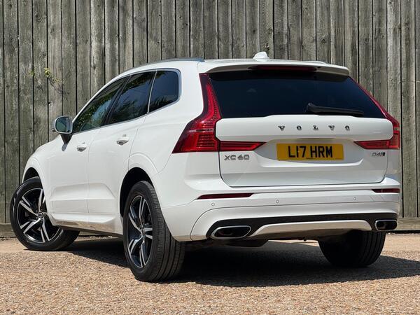 Volvo XC60 2.0 D4 R-Design AWD Euro 6 (s/s) 5dr