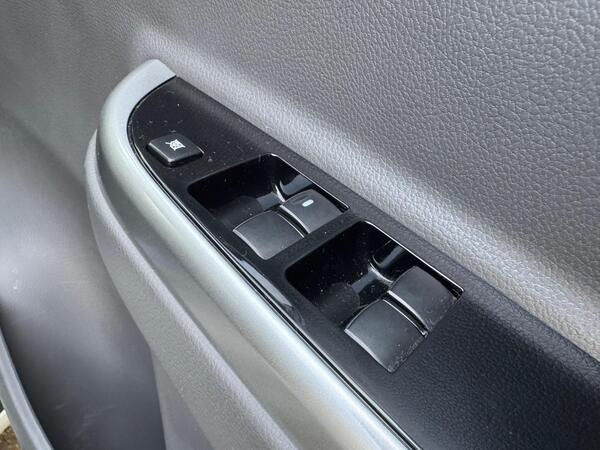 Mitsubishi L200 2.4 DI-D DC Barbarian Auto 4WD Euro 6 4dr