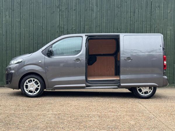 Citroen Dispatch 2.0 BlueHDi 1400 Driver Edition M FWD 2 Euro 6 (s/s) 6dr