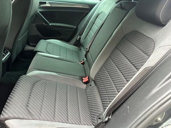 Volkswagen Golf 1.5 TSI EVO R-Line DSG Euro 6 (s/s) 5dr