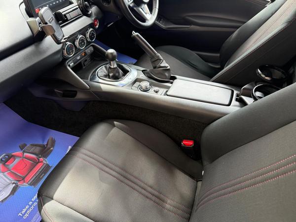 Mazda MX-5 RF 2.0 SKYACTIV-G SE-L Nav Euro 6 2dr