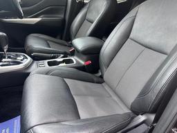 Nissan Navara 2.3 dCi N-Guard Auto 4WD Euro 6 4dr at 33th