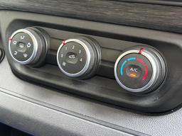 Nissan Primastar 2.0 dCi 30 Tekna L2 H1 Euro 6 (s/s) 5dr at 34th