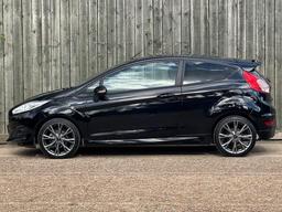 Ford Fiesta 1.0T EcoBoost ST-Line Euro 6 (s/s) 3dr at 13th