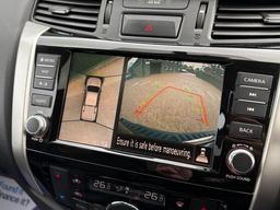 Nissan Navara 2.3 dCi N-Guard Auto 4WD Euro 6 4dr at 3th