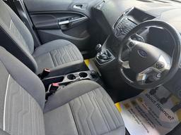 Ford Grand Tourneo Connect 1.5 TDCi Titanium Euro 6 (s/s) 5dr at 4th