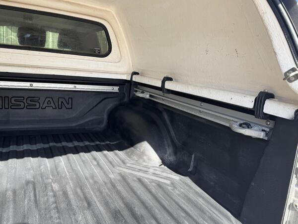 Nissan Navara 2.3 dCi Tekna Auto 4WD Euro 6 4dr