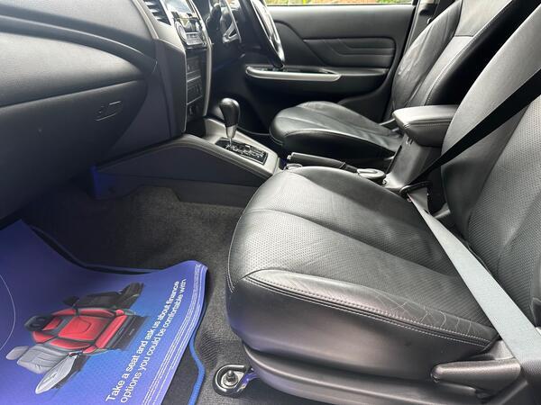 Mitsubishi L200 2.2 DI-D DC Barbarian Auto 4WD Euro 6 (s/s) 4dr