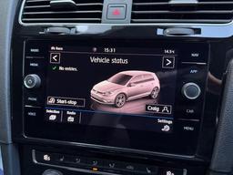 Volkswagen Golf 2.0 TSI R DSG 4Motion Euro 6 (s/s) 5dr at 14th