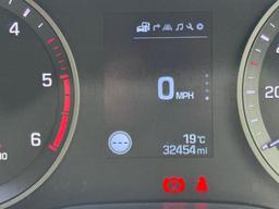 Hyundai TUCSON 1.7 CRDi Blue Drive SE Nav Euro 6 (s/s) 5dr at 10th
