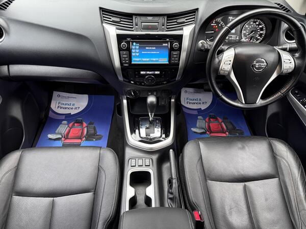 Nissan Navara 2.3 dCi Tekna Auto 4WD Euro 6 4dr