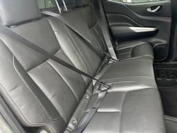 Nissan Navara 2.3 dCi Tekna Auto 4WD Euro 6 4dr at 34th