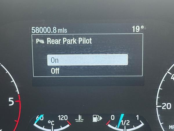 Ford Transit Connect 1.5 240 EcoBlue Limited L2 Euro 6 (s/s) 5dr