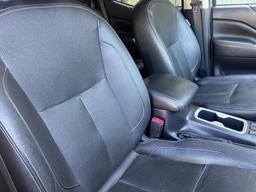 Nissan Navara 2.3 dCi Tekna Auto 4WD Euro 6 4dr at 6th