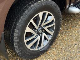 Nissan Navara 2.3 dCi Tekna 4WD Euro 6 (s/s) 4dr at 29th