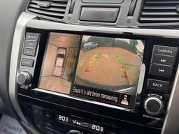 Nissan Navara 2.3 dCi Tekna Auto 4WD Euro 6 4dr at 34th