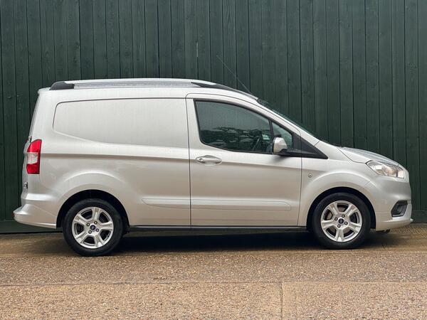 Ford Transit Courier 1.0 EcoBoost Limited L1 Euro 6 5dr