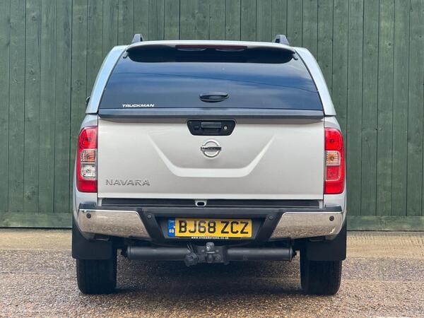 Nissan Navara 2.3 dCi Tekna Auto 4WD Euro 6 4dr