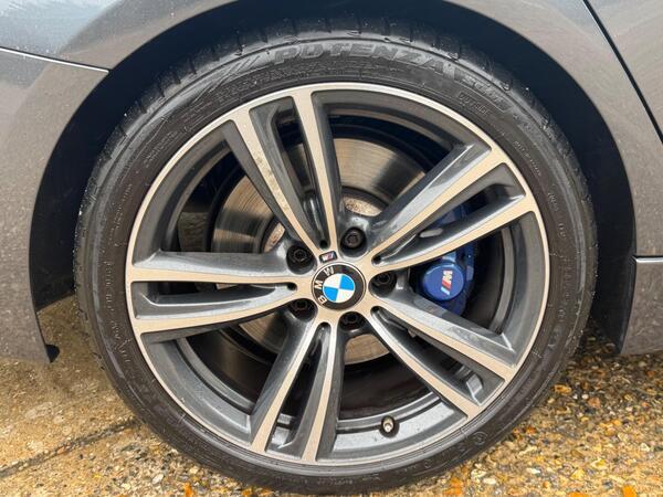 BMW 3 Series 3.0 330d M Sport Auto Euro 6 (s/s) 4dr