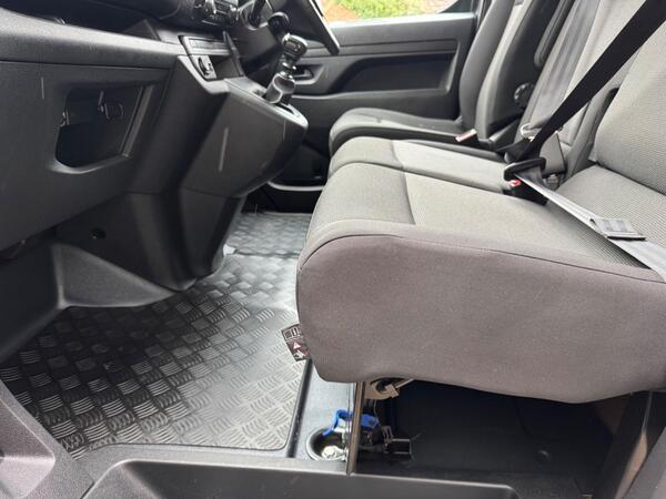 Citroen Dispatch 2.0 BlueHDi 1400 Driver Edition M FWD 2 Euro 6 (s/s) 6dr