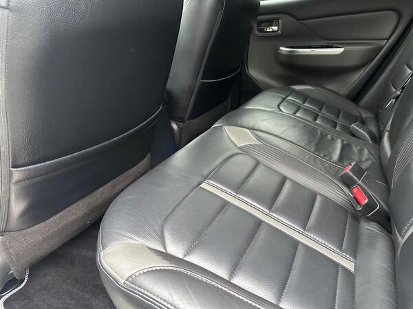 Mitsubishi L200 2.4 DI-D DC Barbarian Auto 4WD Euro 6 4dr