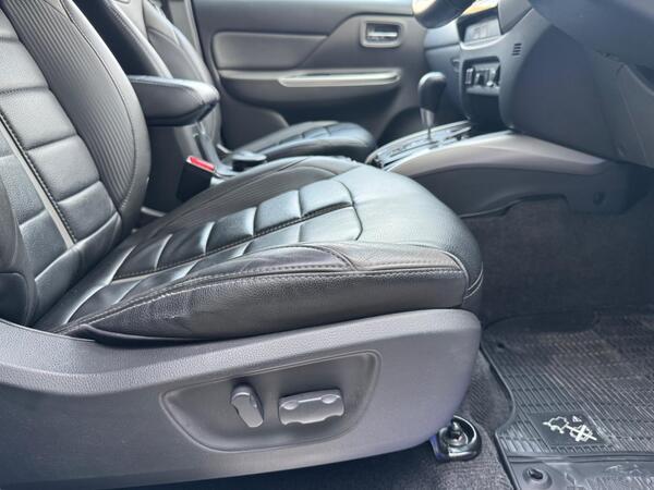 Mitsubishi L200 2.4 DI-D DC Barbarian Auto 4WD Euro 6 4dr