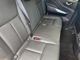 Nissan Navara 2.3 dCi Tekna 4WD Euro 5 4dr at 14th