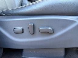 Nissan Navara 2.3 dCi Tekna Auto 4WD Euro 6 4dr at 35th