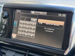 Peugeot 2008 1.6 BlueHDi Allure Euro 6 5dr at 23th