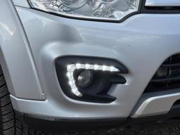 Mitsubishi L200 2.5 DI-D Barbarian 4WD Euro 5 4dr (LB) at 22th