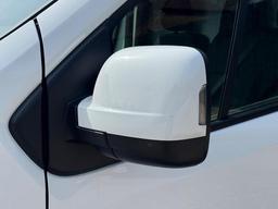 Nissan Primastar 2.0 dCi 30 Tekna L2 H1 Euro 6 (s/s) 5dr at 44th