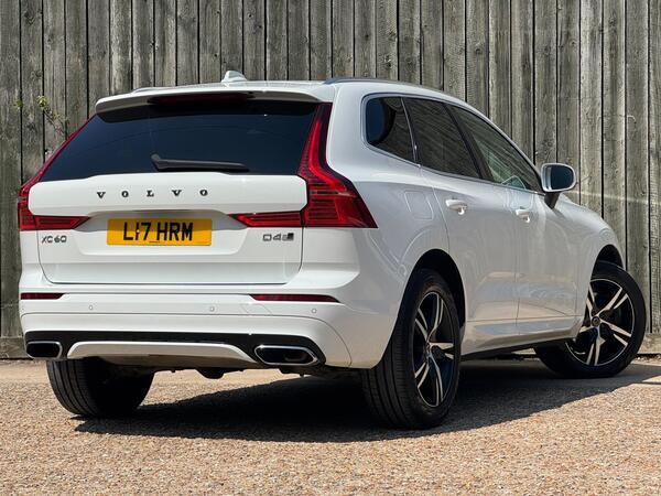 Volvo XC60 2.0 D4 R-Design AWD Euro 6 (s/s) 5dr