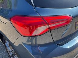 Ford Focus 1.5 EcoBlue ST-Line Euro 6 (s/s) 5dr at 32th