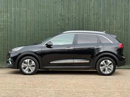 Kia Niro 64kWh 4+ Auto 5dr at 15th