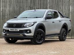 Fiat Fullback 2.4D Cross 4WD Euro 6 4dr at 5th