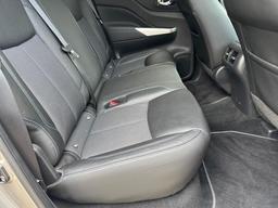 Nissan Navara 2.3 dCi N-Guard Auto 4WD Euro 6 4dr at 34th