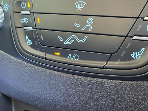 Ford Transit Courier 1.0 EcoBoost Sport L1 Euro 6 5dr