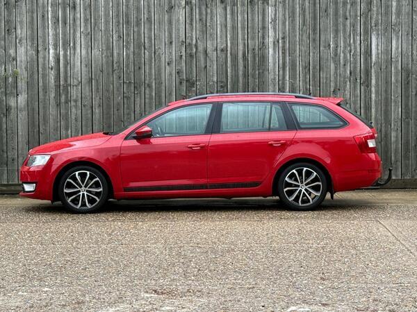 Skoda Octavia 2.0 TDI Elegance Euro 5 (s/s) 5dr