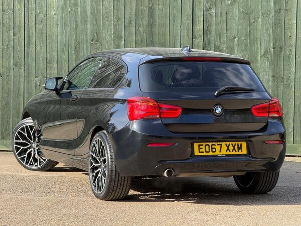 BMW 1 Series 1.5 118i SE Auto Euro 6 (s/s) 3dr