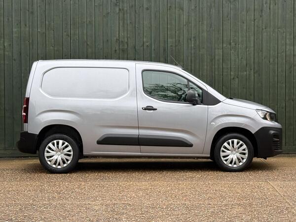 Peugeot Partner 1.5 BlueHDi 1000 Professional Standard Panel Van SWB Euro 6 5dr