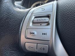 Nissan Navara 2.3 dCi Tekna 4WD Euro 6 (s/s) 4dr at 31th