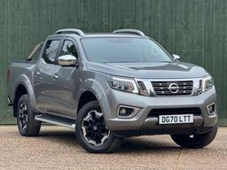 Nissan Navara 2.3 dCi Tekna Auto 4WD Euro 6 4dr at 0th