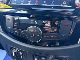 Nissan Navara 2.3 dCi N-Guard Auto 4WD Euro 6 4dr at 19th