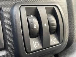 Vauxhall Vivaro 1.6 CDTi 2900 BiTurbo ecoTEC Limited Edition Nav Crew Van L2 H1 Euro 6 (s/s) 5dr (6 Seat) at 56th