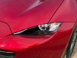 Mazda MX-5 RF 1.5 SKYACTIV-G Sport Nav Euro 6 2dr at 29th