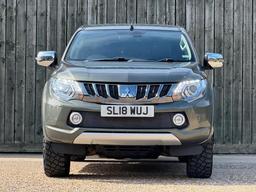Mitsubishi L200 2.4 DI-D DC Barbarian Auto 4WD Euro 6 4dr at 4th