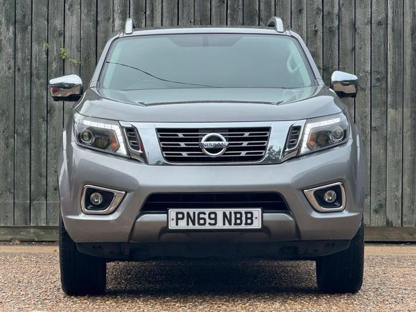 Nissan Navara 2.3 dCi Tekna Auto 4WD Euro 6 4dr