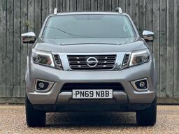 Nissan Navara 2.3 dCi Tekna Auto 4WD Euro 6 4dr at 4th