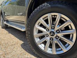 Mitsubishi L200 2.4 DI-D DC Warrior 4WD Euro 6 4dr at 33th